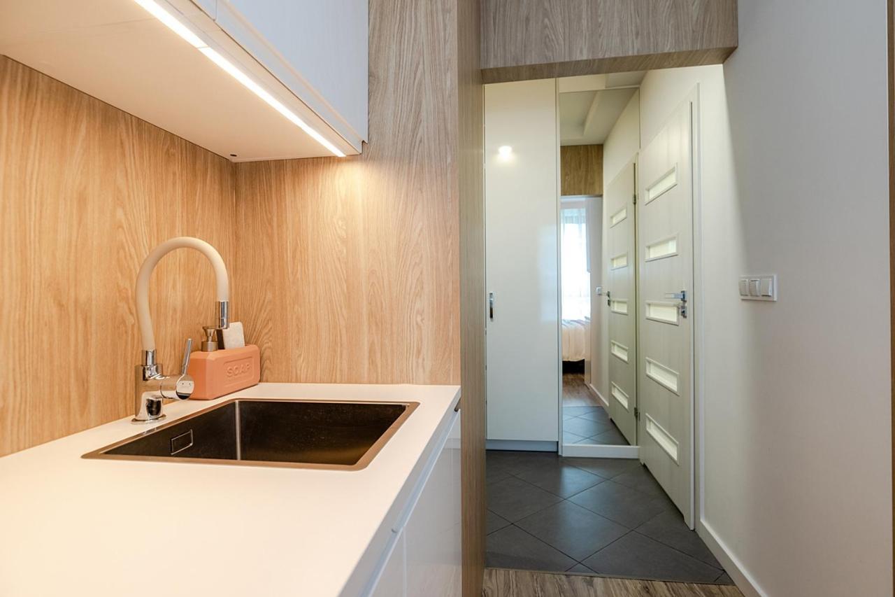 Studio Wola Apartament Kasprzaka - Wifi + Smart Tv 바르샤바 외부 사진