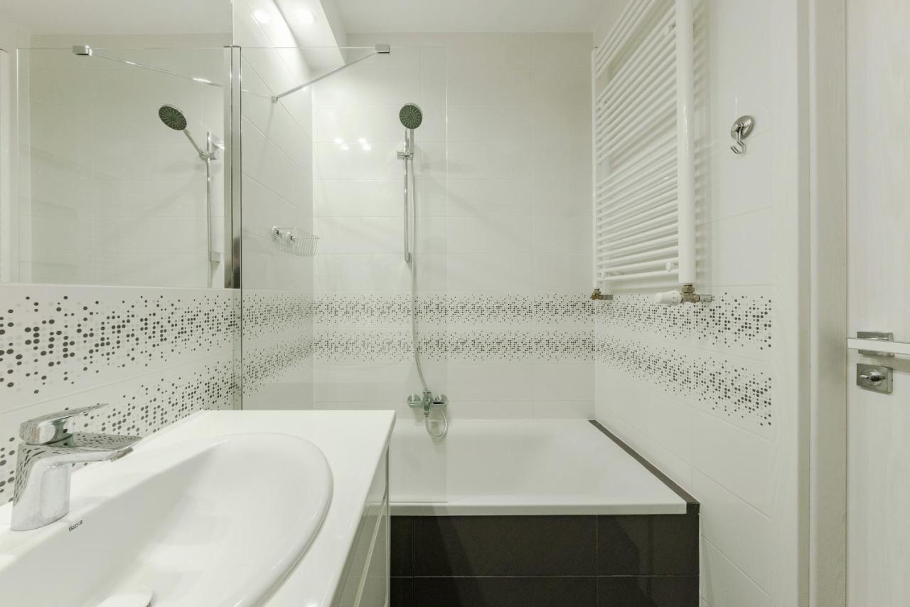 Studio Wola Apartament Kasprzaka - Wifi + Smart Tv 바르샤바 외부 사진